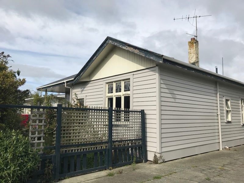 31 Fox Street, Avenal, Invercargill - Carousel 1