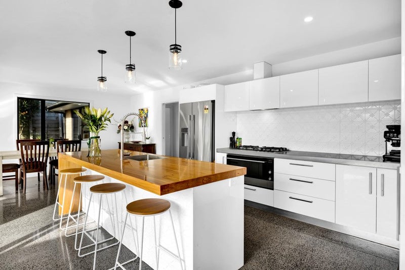 23 Redwood Crescent, Hurdon, New Plymouth - Carousel 2