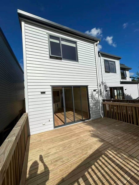 63 Terry Street, Blockhouse Bay, Auckland - Carousel 2