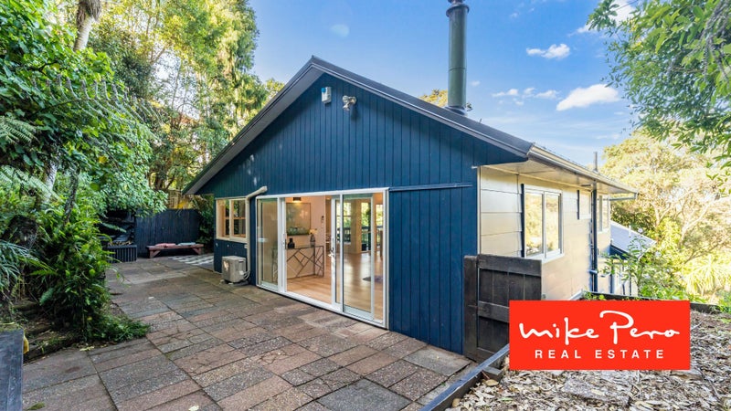 2/9 Selwyn Avenue, Glen Eden, Auckland - Carousel 1