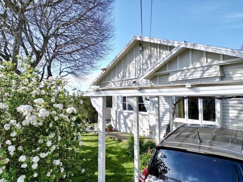 5 Till Street, South Hill, Oamaru - Carousel 1