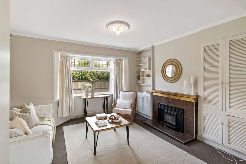 209 Centaurus Road, Saint Martins, Christchurch - Carousel 2