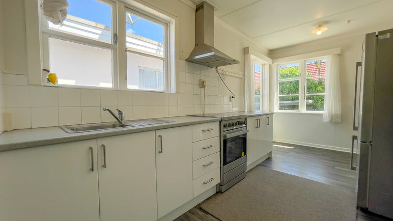 9/289 Ulster Street, Whitiora, Hamilton - Carousel 1