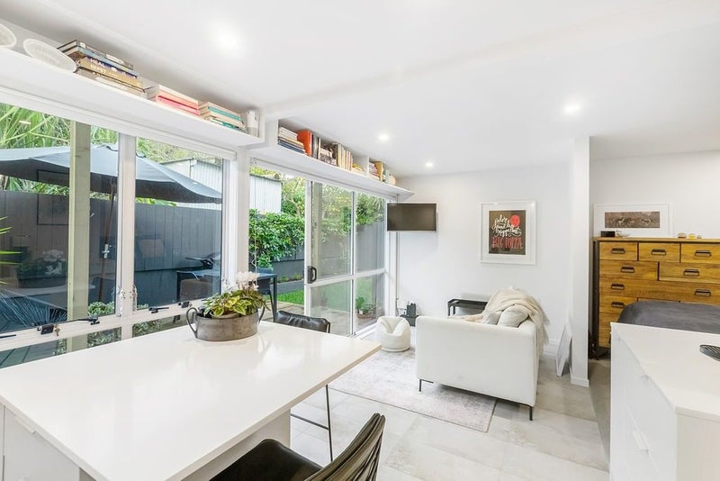 56J Lincoln Street, Ponsonby, Auckland - Carousel 1