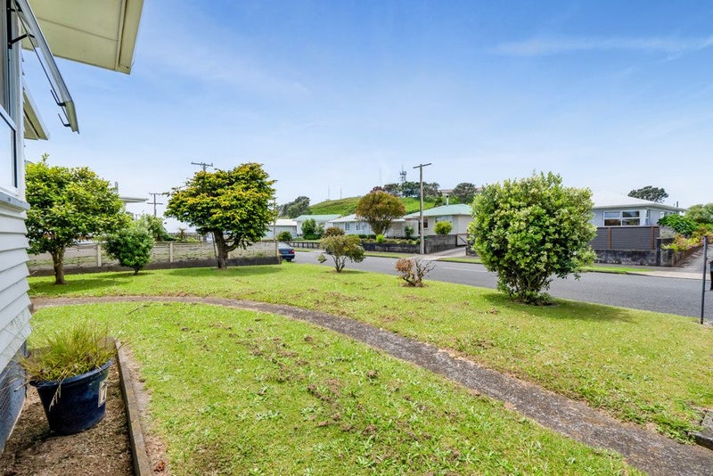 28 Belair Avenue, Blagdon, New Plymouth - Carousel 22