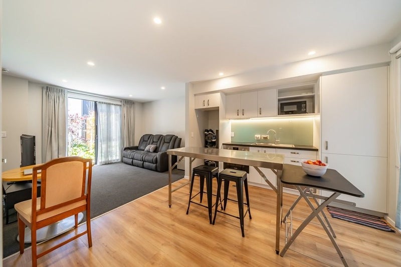 4/185 High Street, Hutt Central, Lower Hutt - Carousel 2