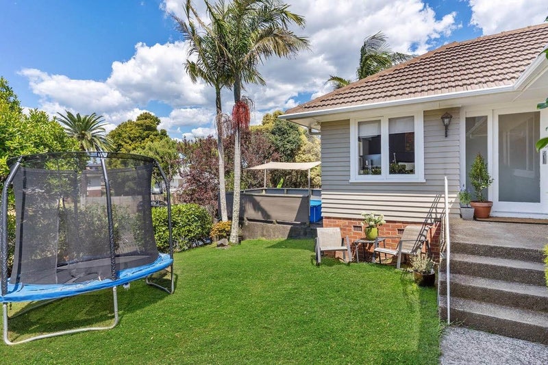 69 Line Road, Glen Innes, Auckland - Carousel 1