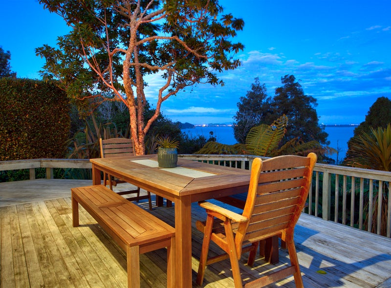 146 Cliff View Drive, Green Bay, Auckland - Carousel 1