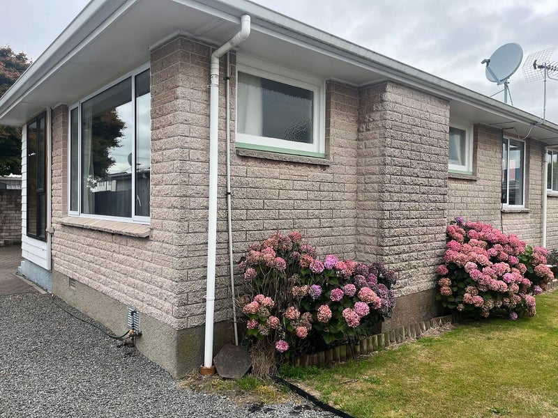 1/44 Seymour Street, Hornby, Christchurch - Carousel 2