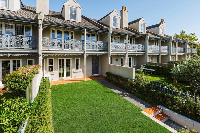 10 Leneford Drive, East Tamaki, Auckland - Carousel 2