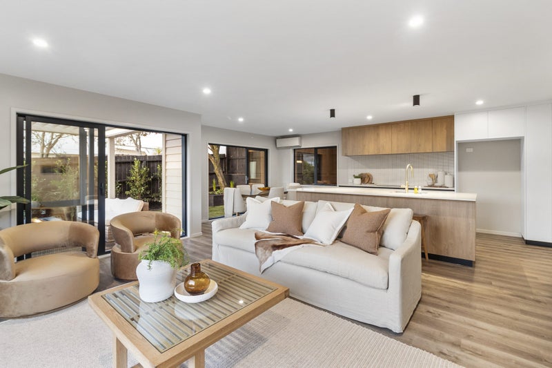 1/22 Clonbern Road, Remuera, Auckland - Carousel 2