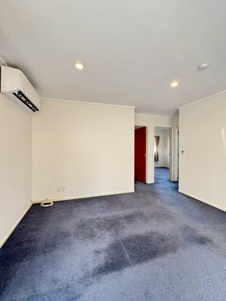 95 Hyperion Drive, Randwick Park, Auckland - Carousel 2