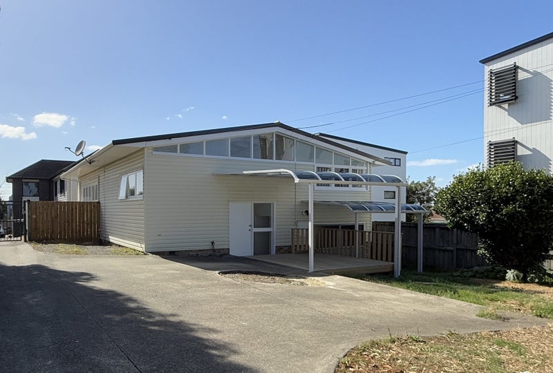 78 Ruawai Road, Mount Wellington, Auckland - Carousel 1