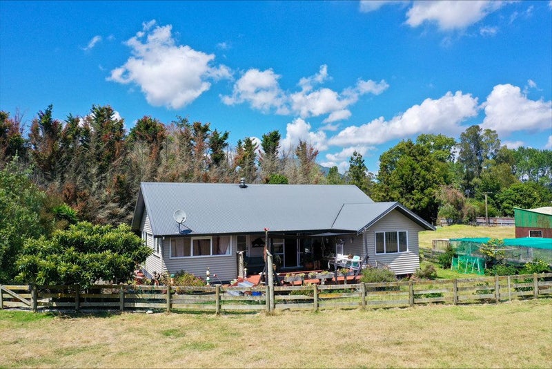 302B Kawerau Road, Putauaki, Kawerau - Carousel 1