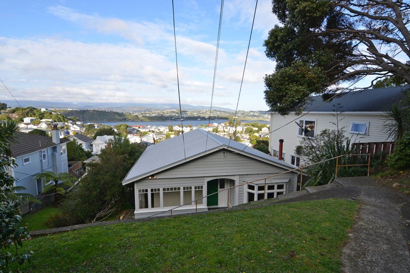 85 Rakau Road, Hataitai, Wellington - Carousel 11