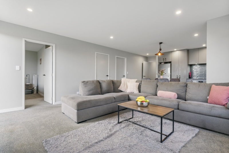 3 Rose Lane, Papamoa - Carousel 2