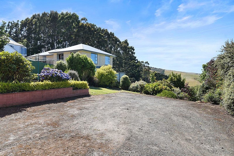 212 Highcliff Road, Shiel Hill, Dunedin - Carousel 23