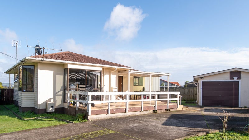 4 Melrose Avenue, Owhata, Rotorua - Carousel 1