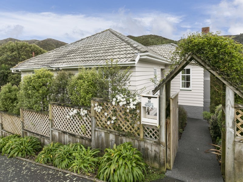 22 Karamu Street, Ngaio, Wellington - Carousel 1