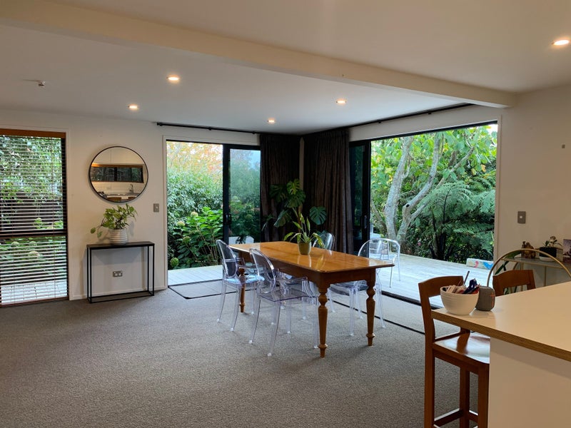 28 Bayly Road, Moturoa, New Plymouth - Carousel 2