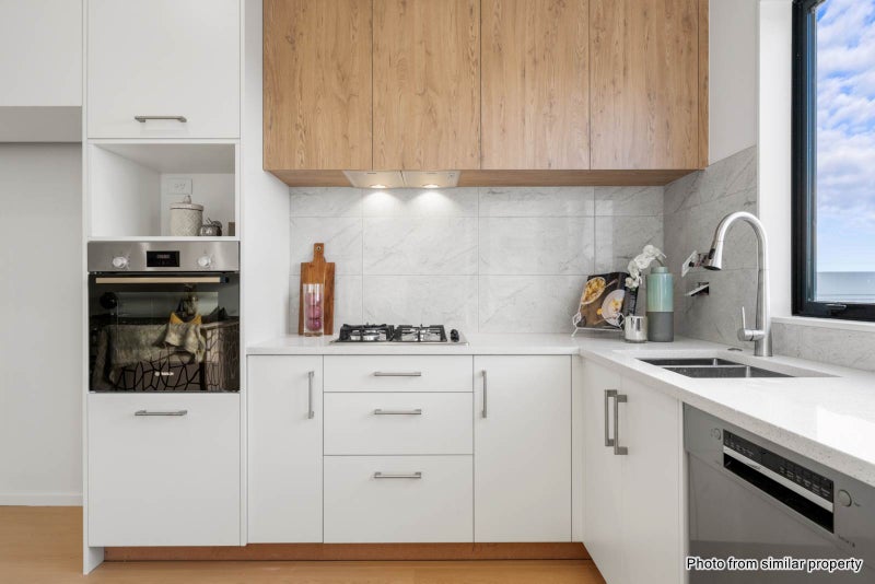 3 Taiororua Avenue, Massey, Auckland - Carousel 6
