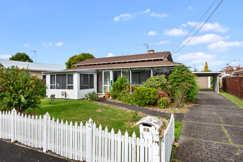 20 Marshall Street, Fairfield, Hamilton - Carousel 1