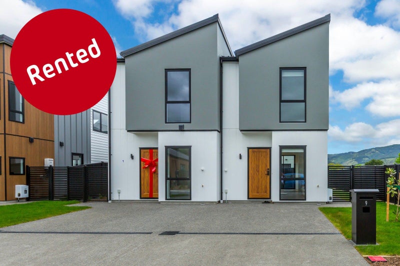 9 Beau Vite Lane, Wallaceville, Upper Hutt - Carousel 1