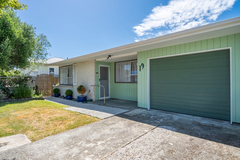 3/19 Nikau Grove, Woburn, Lower Hutt - Carousel 2