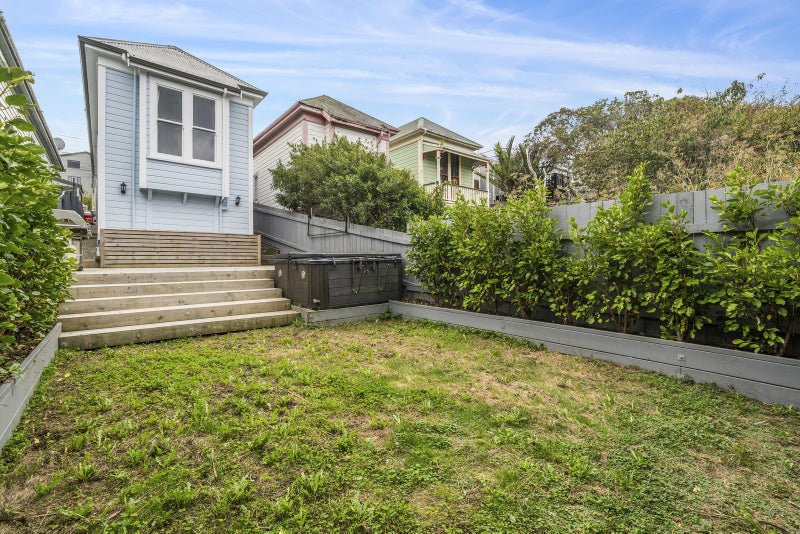 55A Te Wharepouri Street, Berhampore, Wellington - Carousel 13