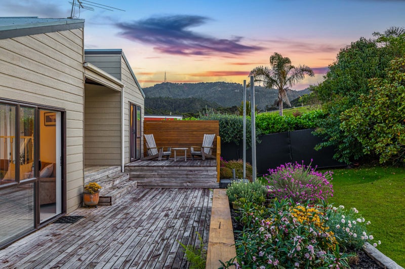 41 Grassmere Road, Henderson Valley, Auckland - Carousel 2