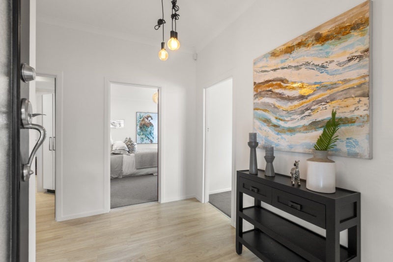 73 Renfrew Avenue, Sandringham, Auckland - Carousel 2