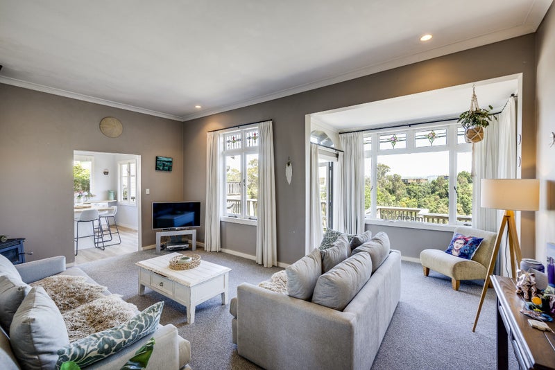 9 Lawrence Road, Hospital Hill, Napier - Carousel 1