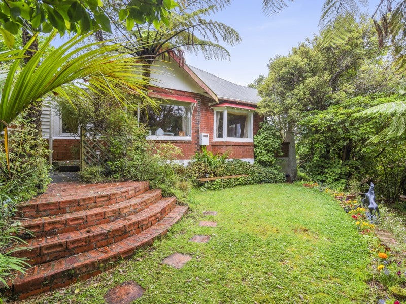 91 Chelmsford Street, Ngaio, Wellington - Carousel 1