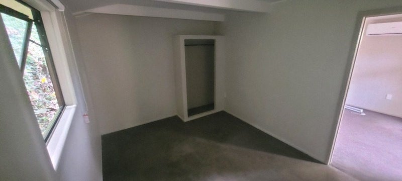 0 Munro Road - Carousel 8