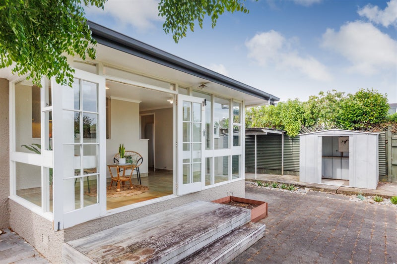 28 Sheffield Street, Awapuni, Palmerston North - Carousel 5