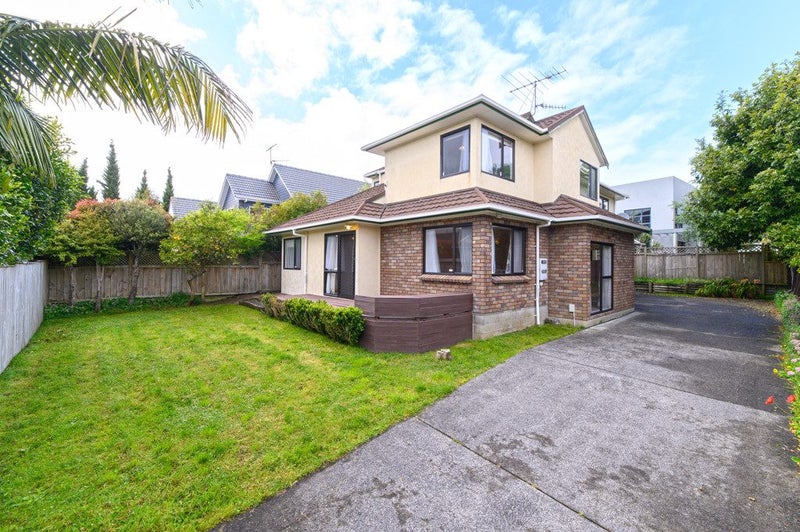 21B Dell Avenue, Remuera, Auckland - Carousel 1
