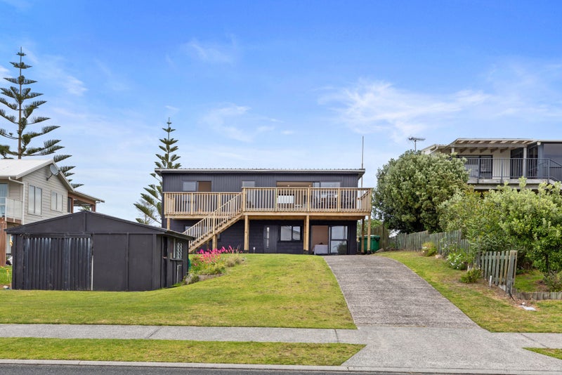 394 Pukehina Parade, Te Puke - Carousel 2