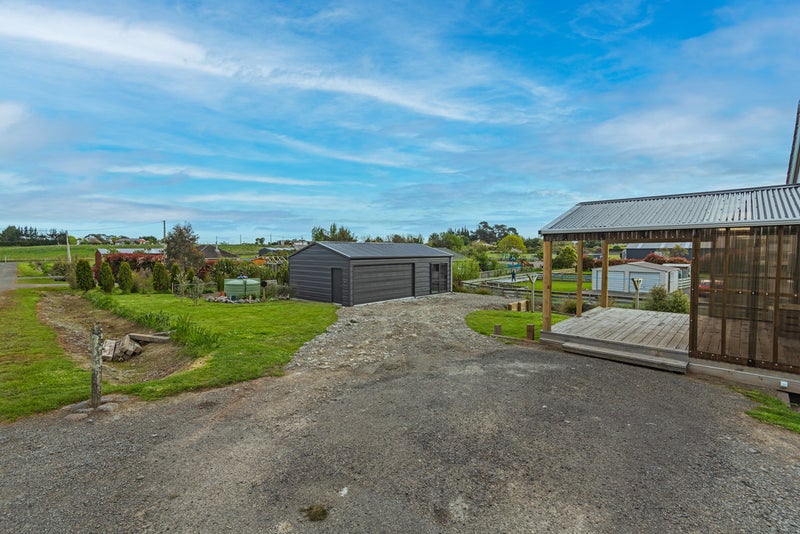 1 Ingham Street, Halcombe, Feilding - Carousel 2