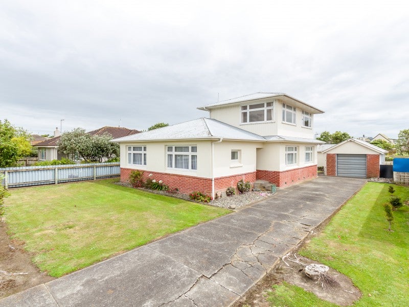 17 Vernon Avenue, Takaro, Palmerston North - Carousel 1