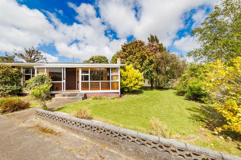53 Ruamahanga Crescent, Terrace End, Palmerston North - Carousel 25