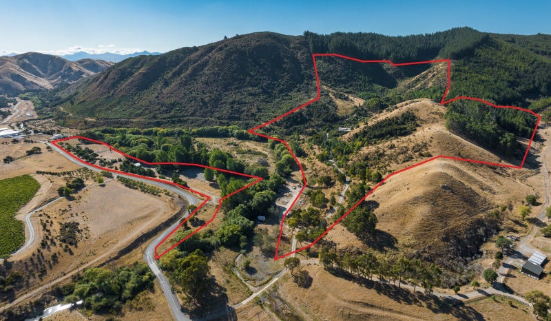 943 Taylor Pass Road, Taylor Pass, Blenheim - Carousel 37