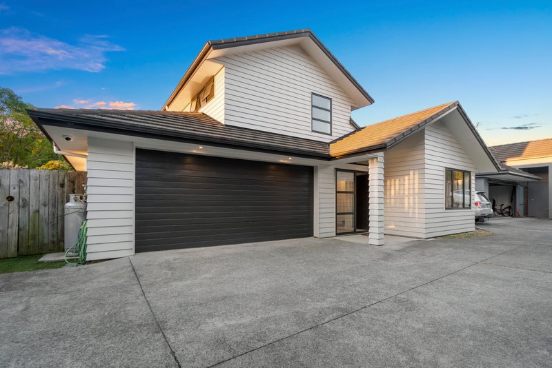 10D Tipene Place, Meadowbank, Auckland - Carousel 1