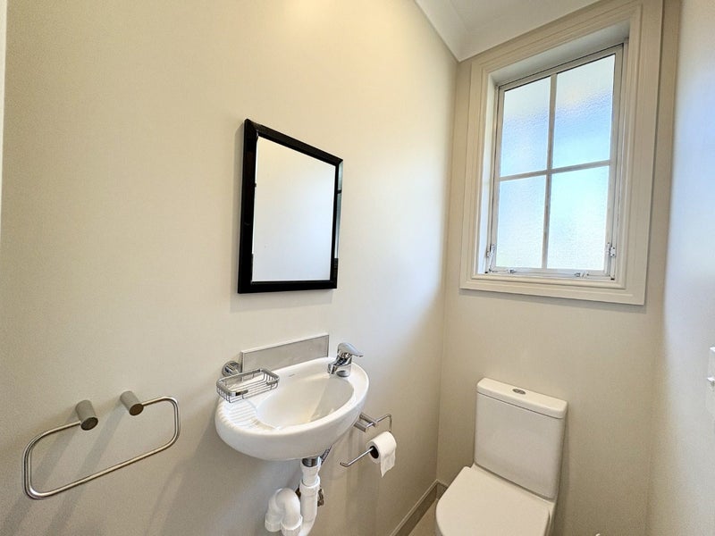 154A Tinakori Road, Thorndon, Wellington - Carousel 34