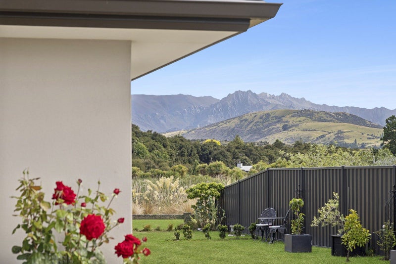 28 Sherwin Avenue, Albert Town, Wanaka - Carousel 25