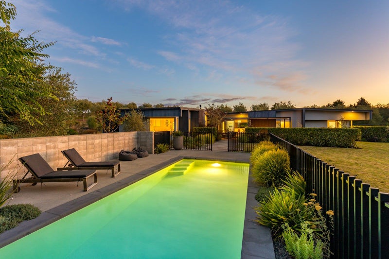 443 Old Coach Road, Upper Moutere - Carousel 1