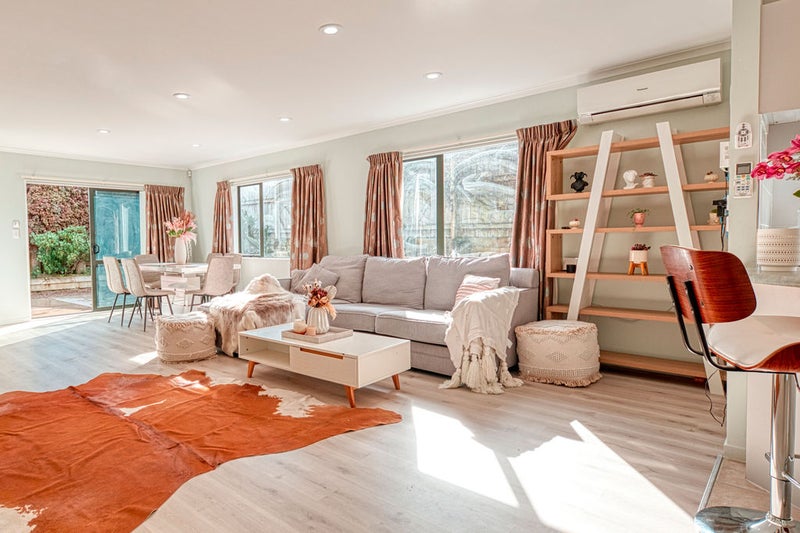 3 Norwood Drive, Flat Bush, Auckland - Carousel 2