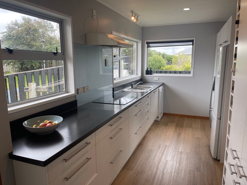 53 Baylands Drive, Newlands, Wellington - Carousel 2