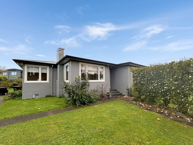 15 Salisbury Avenue, Terrace End, Palmerston North - Carousel 1