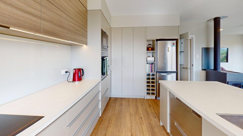 4 Miller Avenue, Allenton, Ashburton - Carousel 2