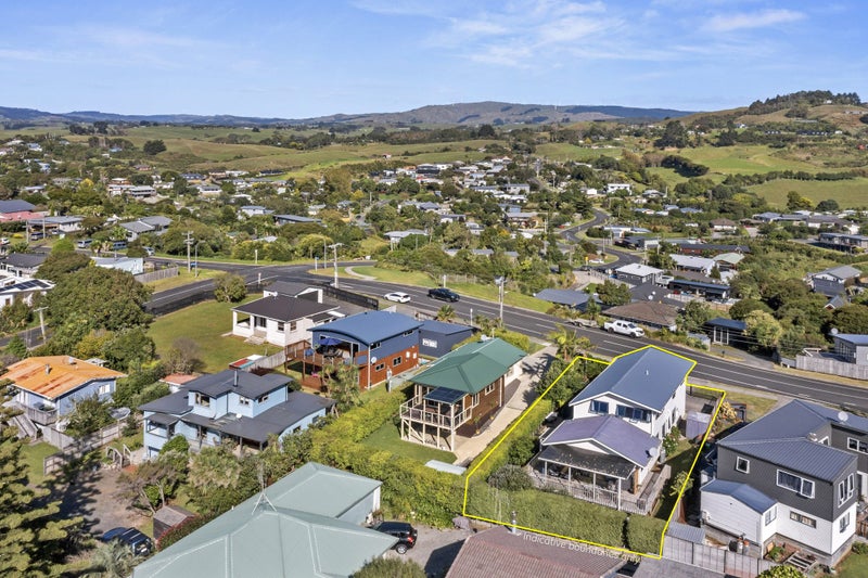 33 Manukau Road, Raglan, Raglan - Carousel 47